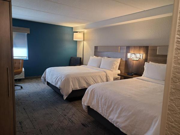 Holiday Inn Express Fort Lauderdale North - Executive Airport, an IHG Hotel : photo 4 de la chambre chambre 2 lits queen-size - non-fumeurs