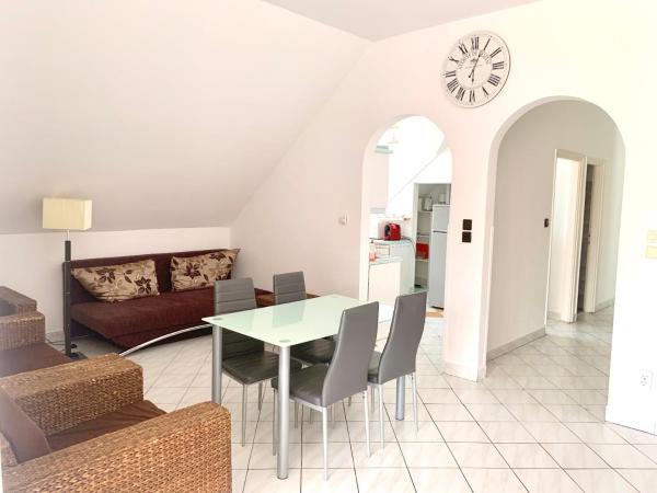 Peter's Apartments Siófok : photo 6 de la chambre appartement