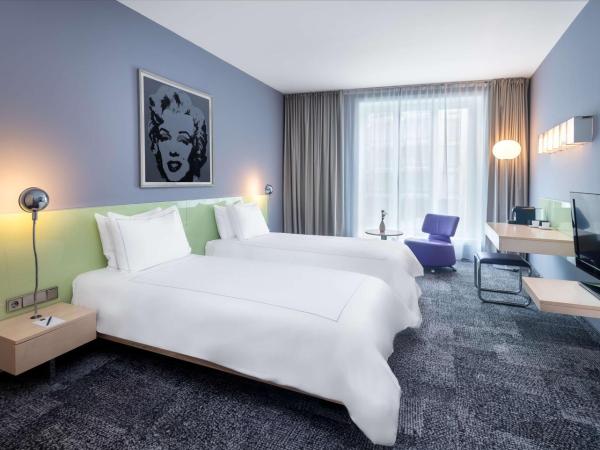 Park Plaza Berlin : photo 1 de la chambre chambre lits jumeaux exécutive