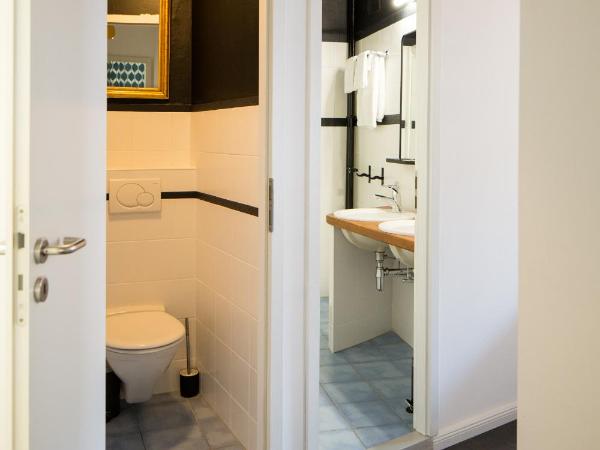 Marché 28 Guesthouse : photo 7 de la chambre suite 2 chambres