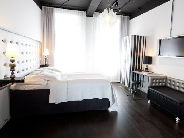 Hotel Flora : photo 6 de la chambre chambre double