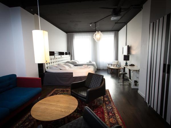 Hotel Flora : photo 1 de la chambre chambre familiale supérieure (2 lits de 140 cm)