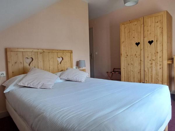 Alti'Pic Hôtel : photo 2 de la chambre petite chambre double