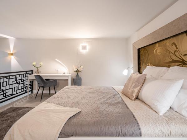 Szent István Apartments : photo 6 de la chambre chambre deluxe avec 2 lits doubles