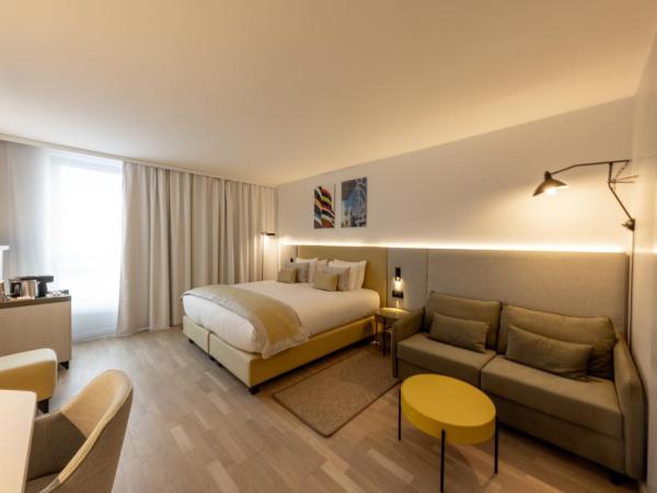 Crowne Plaza - Marseille Le Dôme : photo 4 de la chambre chambre lit king-size premium avec canapé-lit