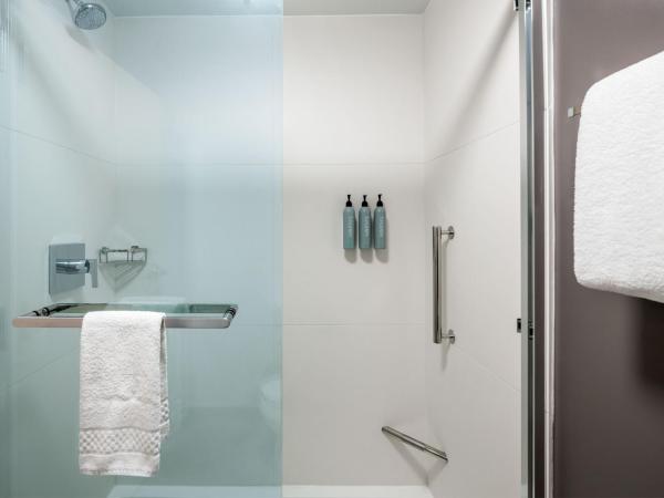 Courtyard by Marriott Charlotte Ballantyne : photo 6 de la chambre chambre 2 lits queen-size