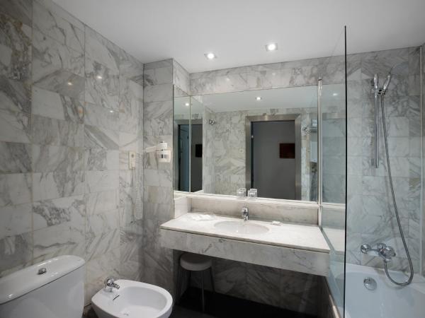 Catalonia Albeniz : photo 4 de la chambre chambre double ou lits jumeaux