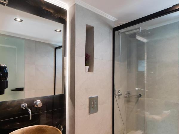 Solvio Boutique Hotel & Spa : photo 8 de la chambre suite lit king-size - vue sur piscine