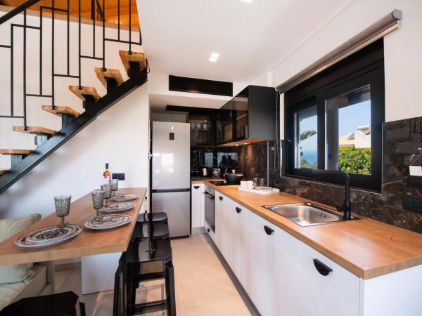 Solvio Boutique Hotel & Spa : photo 6 de la chambre suite lit king-size - vue sur piscine