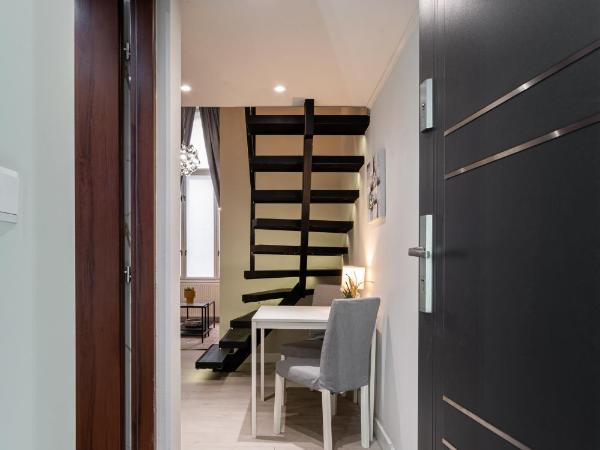 Szent István Apartments : photo 2 de la chambre chambre double avec salle de bains privative