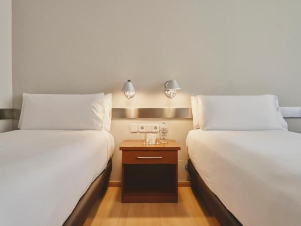 Tres Torres Atiram Hotels : photo 1 de la chambre chambre lits jumeaux (1-2 adultes)