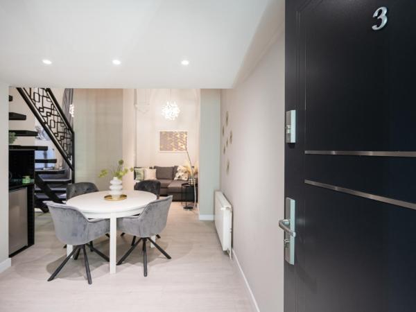 Szent István Apartments : photo 4 de la chambre chambre deluxe avec 2 lits doubles