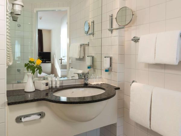 Essential by Dorint Berlin-Adlershof : photo 5 de la chambre chambre double ou lits jumeaux essential