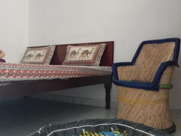 Cocoon Auberge : photo 1 de la chambre chambre double standard avec ventilateur