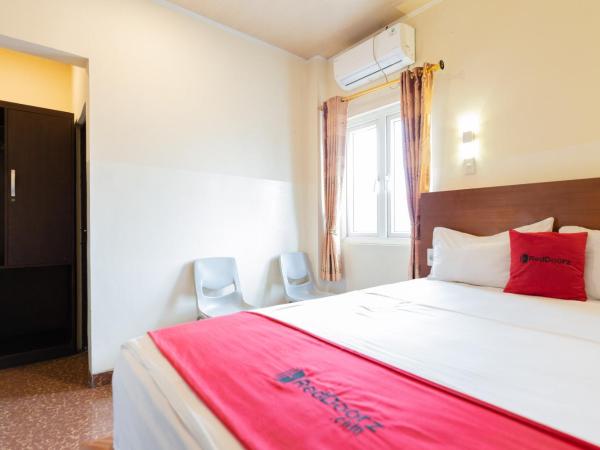 RedDoorz near Halim Perdanakusuma 3 : photo 6 de la chambre chambre double