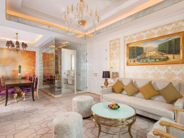 Rocase Boutique Hotel Wuxi : photo 2 de la chambre theme balcony superior suite royal