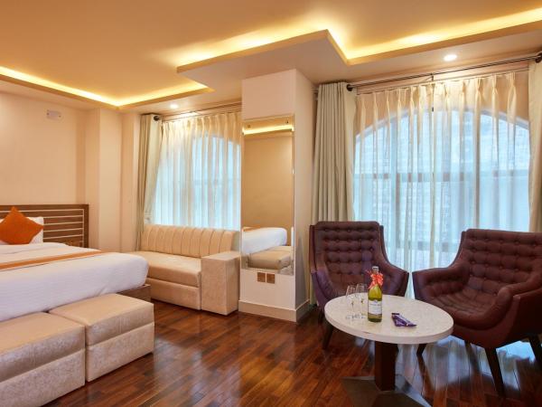 The Samrat Palace - Luxury Hotel in Kathmandu : photo 5 de la chambre suite junior