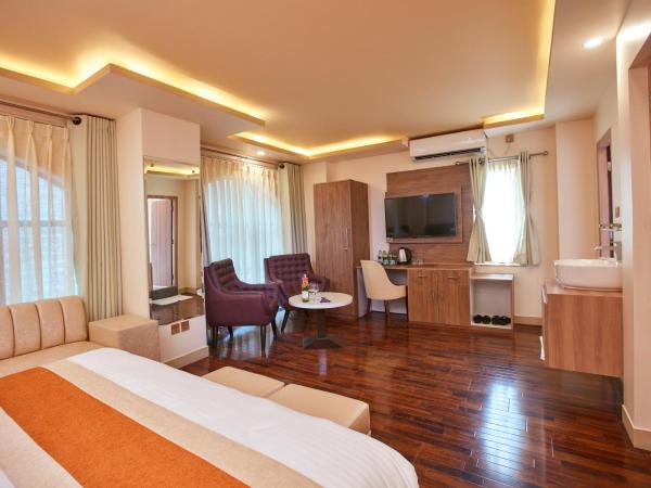 The Samrat Palace - Luxury Hotel in Kathmandu : photo 2 de la chambre suite junior