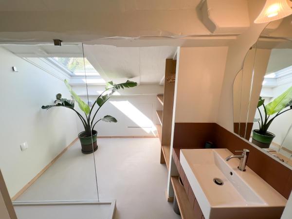 Casaviel : photo 3 de la chambre chambre double - vue sur jardin