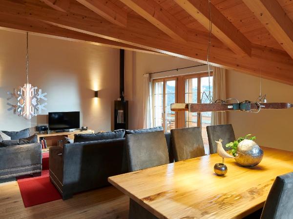 Aspen Alpine Lifestyle Hotel : photo 2 de la chambre suite with balcony and mountain view for 2 persons