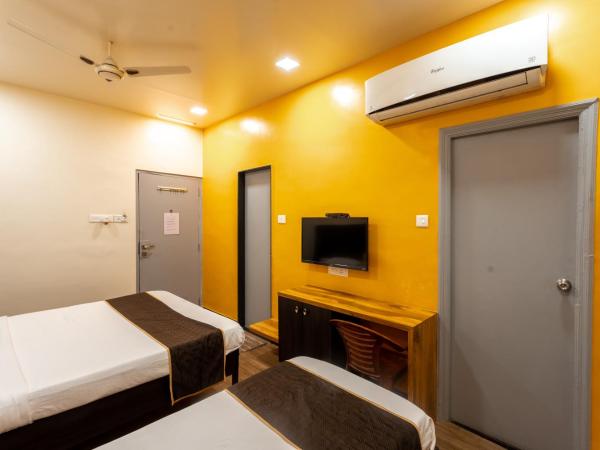 Hotel Ellora Park : photo 3 de la chambre deluxe triple room - indian nationals only