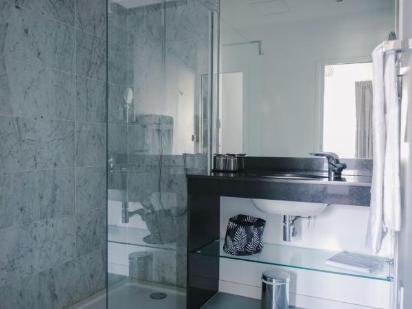 Le Manoir Hôtel : photo 5 de la chambre chambre double ou lits jumeaux prestige