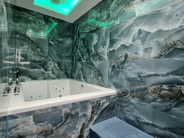 NOX Kensington Gardens : photo 5 de la chambre suite jacuzzi signature