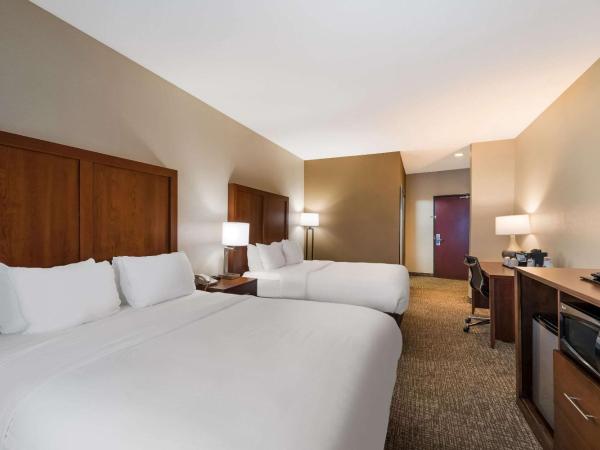 Comfort Inn & Suites Las Vegas - Nellis : photo 3 de la chambre chambre 2 lits queen-size - non-fumeurs