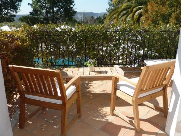 Hotel les Vergers de Saint Paul : photo 4 de la chambre chambre deluxe avec terrasse