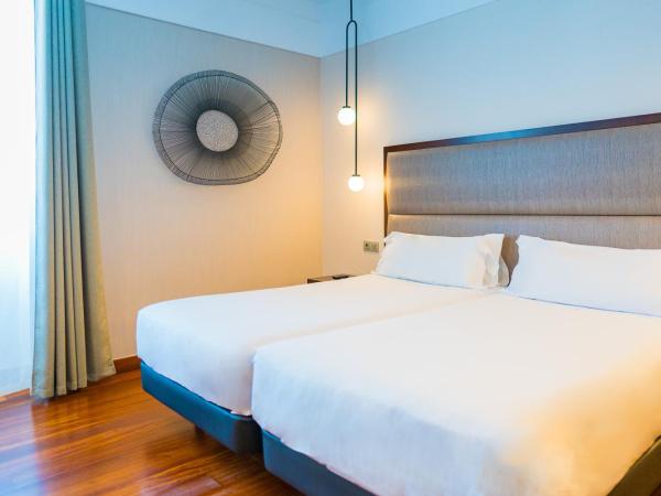 Hotel Compostela : photo 8 de la chambre chambre double ou lits jumeaux