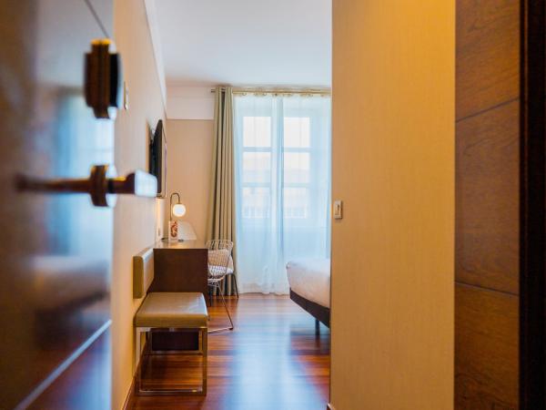 Hotel Compostela : photo 3 de la chambre chambre double ou lits jumeaux