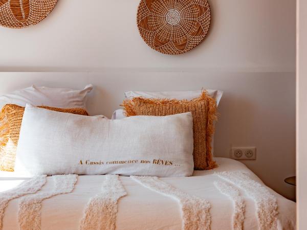 Hotel de La Plage - Mahogany : photo 1 de la chambre suite supérieure avec balcon - vue sur mer