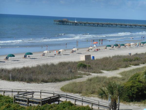 Tropical Seas Hotel : photo 10 de la chambre chambre avec 2 lits queen-size - vue partielle sur océan