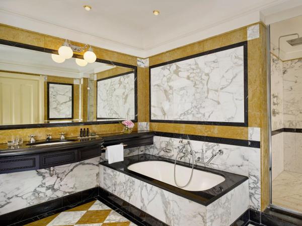 Hotel Bristol, a Luxury Collection Hotel, Vienna : photo 5 de la chambre chambre lit king-size deluxe