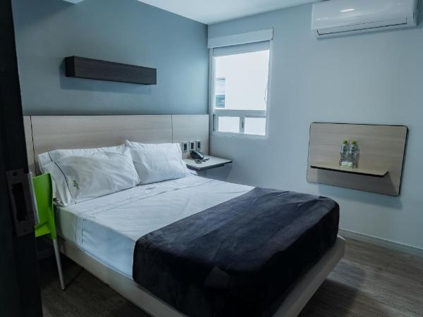 HOTEL LEMON GREEN -Zona Expo Frente al Centro de Convenciones : photo 9 de la chambre chambre double