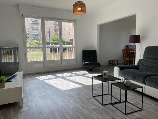 Sweet appartement entier Metz Sablon Gare 75 m2 : photo 4 de la chambre studio familial