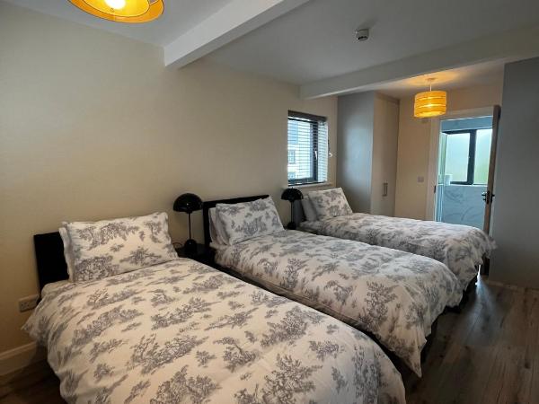 Winnie's Lodge : photo 2 de la chambre chambre triple confort avec douche