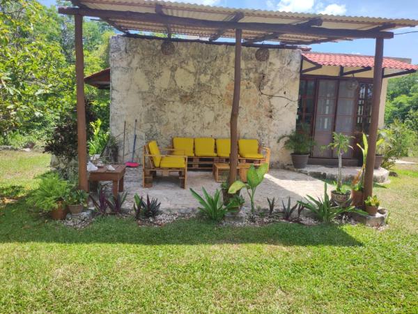 Aldea Isla Sagrada : photo 3 de la chambre chambre familiale - vue sur jardin