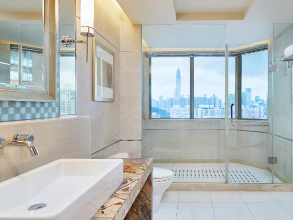 Four Points by Sheraton Shenzhen : photo 3 de la chambre chambre lit king-size exécutive à l’Étage exécutif