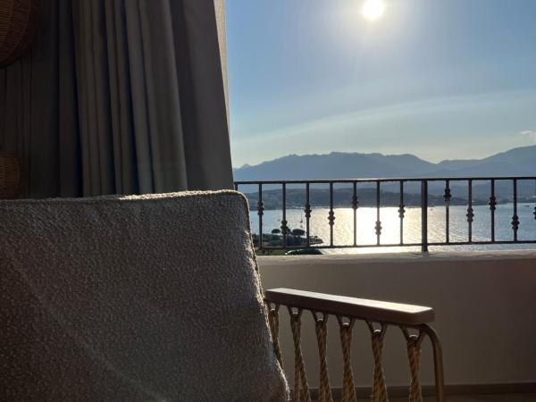 Hotel Riva Beach : photo 4 de la chambre suite impériale deluxe avec piscine privée - vue sur mer