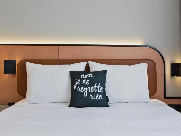 Moxy Paris Bastille : photo 1 de la chambre chambre lit queen-size moxy sleeper