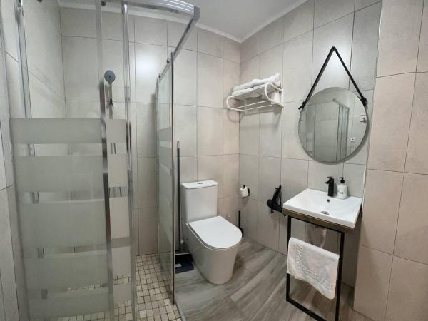 Casa Durán Alicante : photo 5 de la chambre chambre lits jumeaux avec salle de bains privative