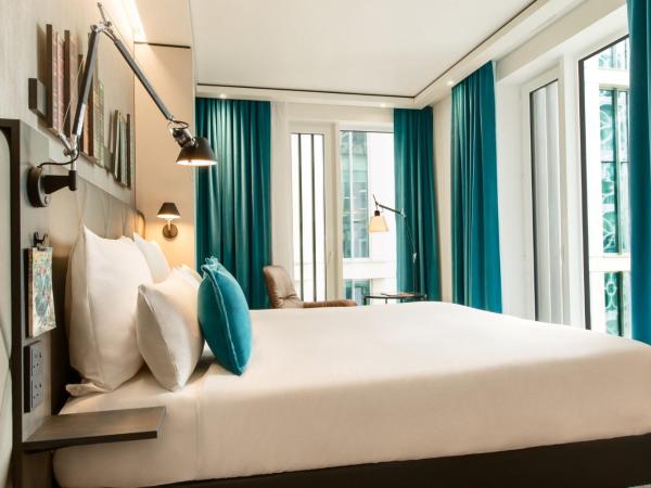 Motel One Manchester-St. Peter´s Square : photo 8 de la chambre chambre standard lit queen-size