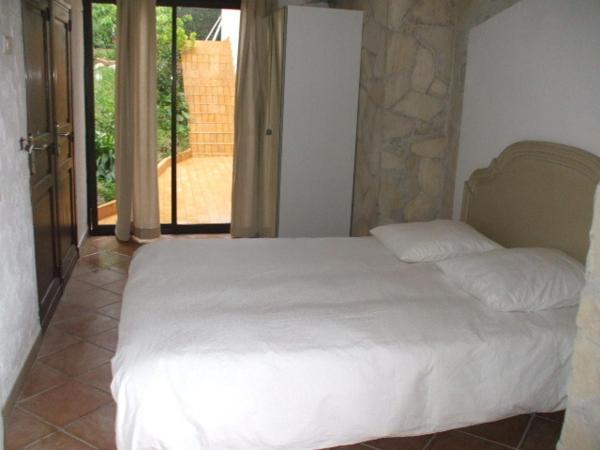 Villa Cezanne : photo 5 de la chambre studio - vue sur piscine