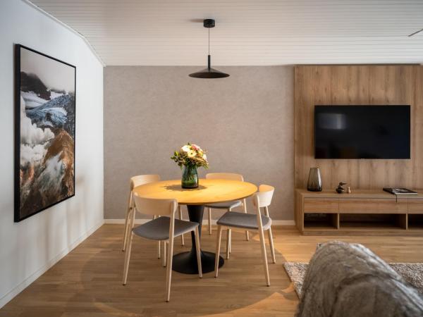 Victoria Hotel & Residence : photo 8 de la chambre appartement avec vue sur la montagne