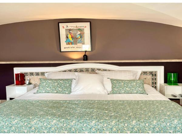 Ostella Spa & Resort : photo 2 de la chambre suite romantique avec jacuzzi