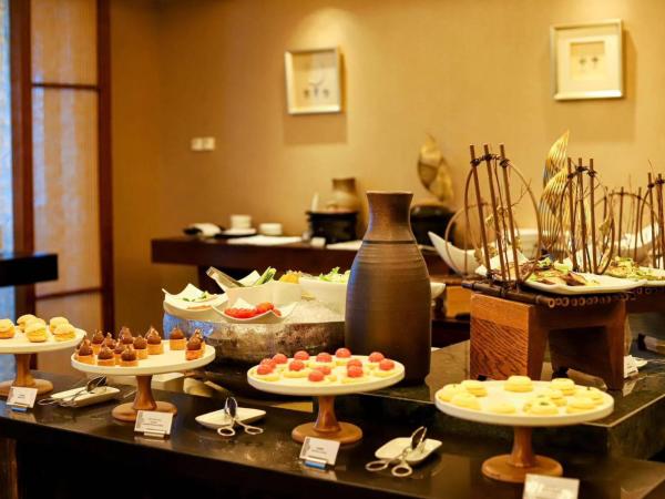 The Ritz-Carlton Sanya, Yalong Bay : photo 4 de la chambre club ocean view room king  (enjoy five times culinary presentations for 2 person)