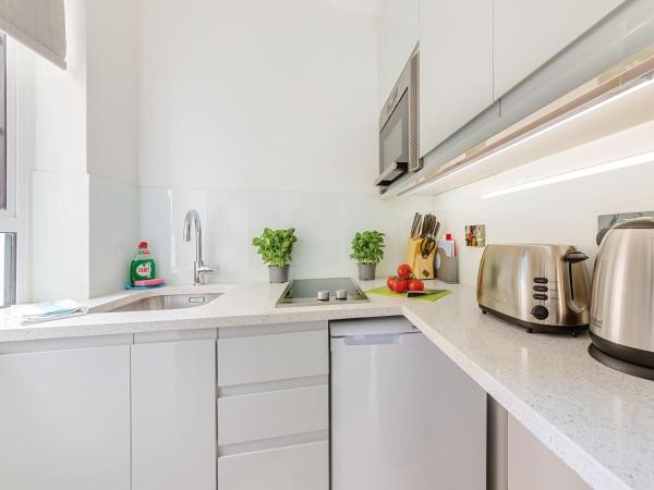 Nell Gwynn Chelsea Accommodation : photo 3 de la chambre appartement