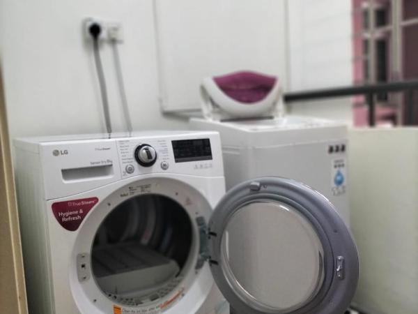 Upper Sanctuary : photo 7 de la chambre appartement - vue sur piscine