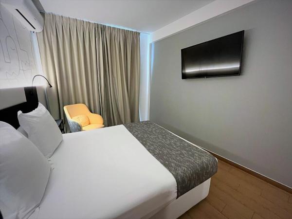Climia Benidorm Plaza : photo 2 de la chambre chambre simple avec balcon